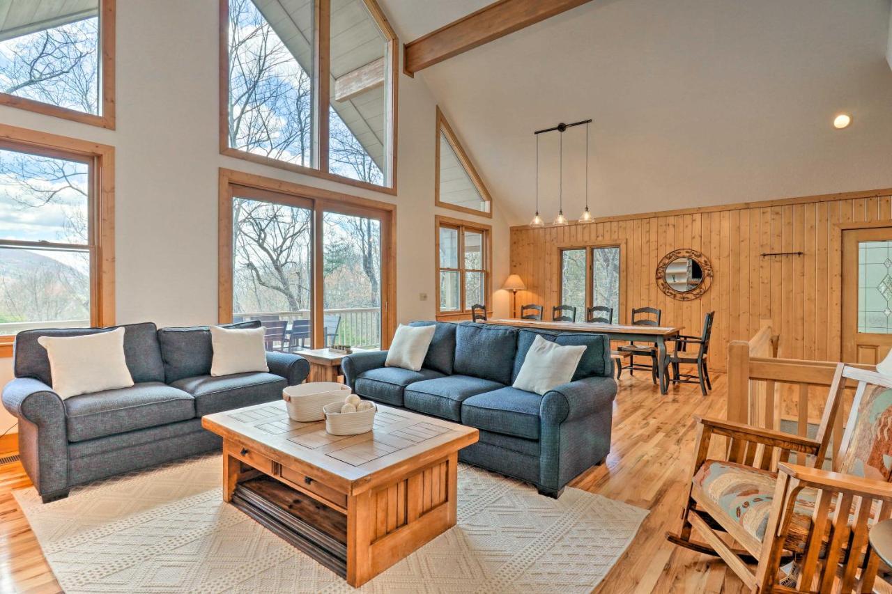 Sapphire Retreat With 2 Decks, Views And Resort Access Exteriér fotografie